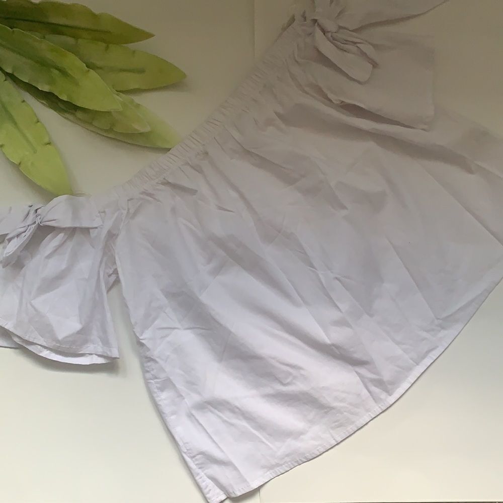 ⭐️no Comment Cotton Off Shoulder Top⭐️